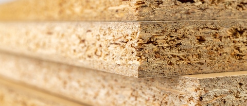 Particleboard with veneer is cut into small pieces. Materials for carpenters to build furniture. Light background.; Shutterstock ID 1413294887; Jobnummer: 022003; Projekt: BASF Website; Endkunde: BASF SE , CM/K Daniela Rechenberger; Sonstiges: BASF SE, ESI/K Matthias Baque