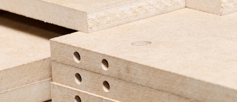 Details carpenter for furniture, MDF close-up; Shutterstock ID 382280155; Jobnummer: 022003; Projekt: BASF Website; Endkunde: BASF SE , CM/K Daniela Rechenberger; Sonstiges: BASF SE, ESI/K Matthias Baque