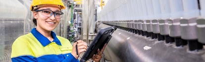 Woman in production plant (Caustic-Soda-LowPCF)