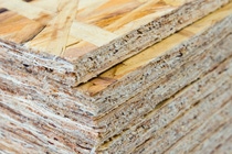 A stack of OSB sheets stacked one on another; Shutterstock ID 1233172198; Jobnummer: 022003; Projekt: BASF Website; Endkunde: BASF SE , CM/K Daniela Rechenberger; Sonstiges: BASF SE, ESI/K Matthias Baque